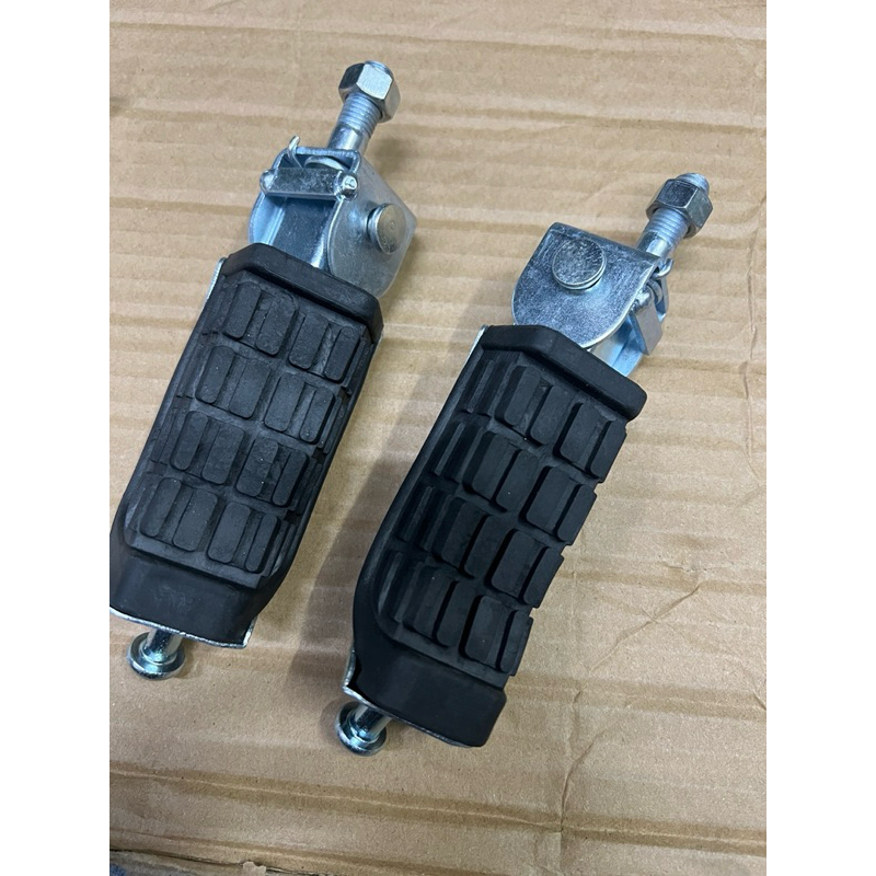 YAMAHA RXZ 135 NEW RXZ135 NEW FRONT FOOTREST SET PEMIJAK PIJAK KAKI ...