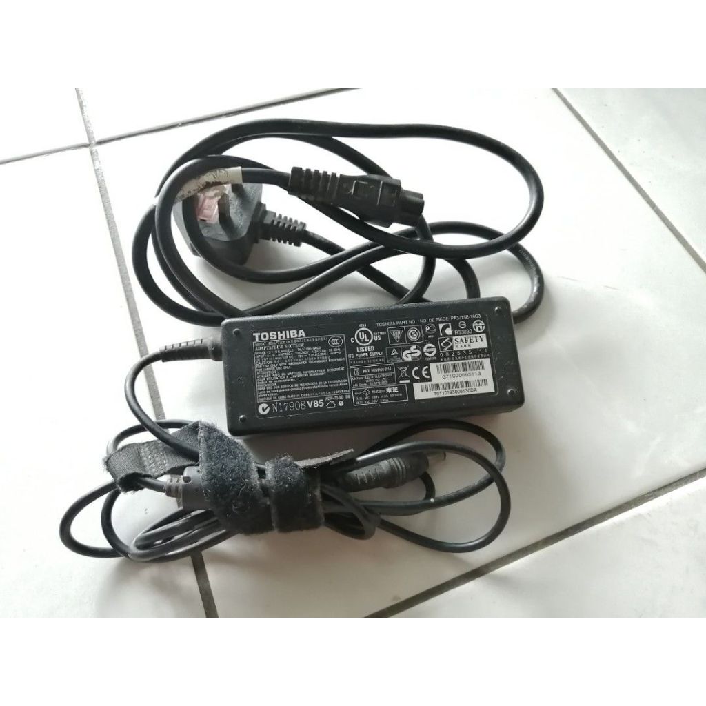 Lot Of 5 Toshiba Laptop Chargers – PA3716U-1ACA 90W AC Power Adapters, Tested, Excellent Condition