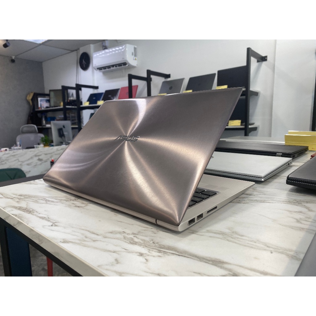 Ecran LCD 13.3″ FHD IPS Pour Asus ZenBook UX303L – Dalle Mat 30 Broches (Compatibilité Garantie)