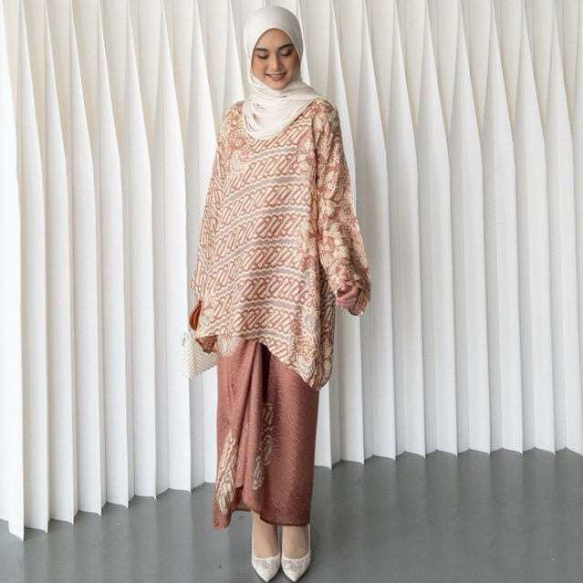 Adiva - Kurung Moden Batik Kain Pario Baju Kurung Kurung Kedah - Mahdia ...