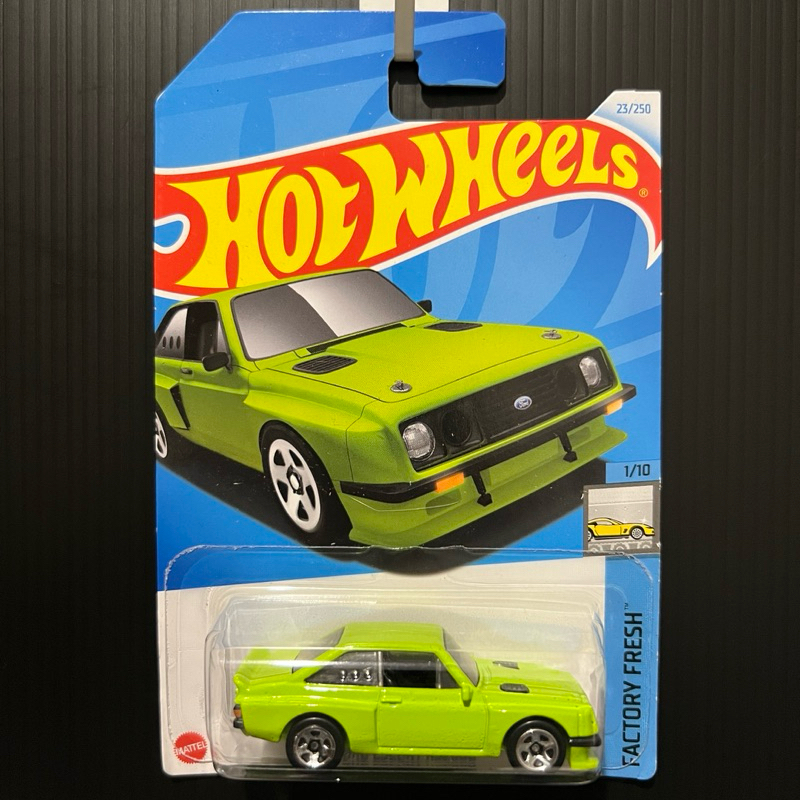 Hot Wheels Ford Escort RS2000 2024 Factory Fresh Neon Green | Shopee ...