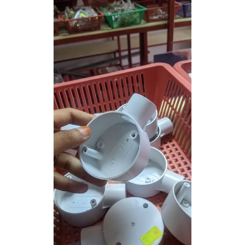 ELECTRIC PVC CONDUIT FITTING ACCESSORIES THOUGH BOX 1 WAY | Shopee Malaysia