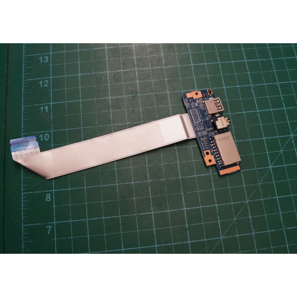 Lenovo Ideapad V33015IKB USB Audio Jack Board W/ Cable 448.0DC10.0031