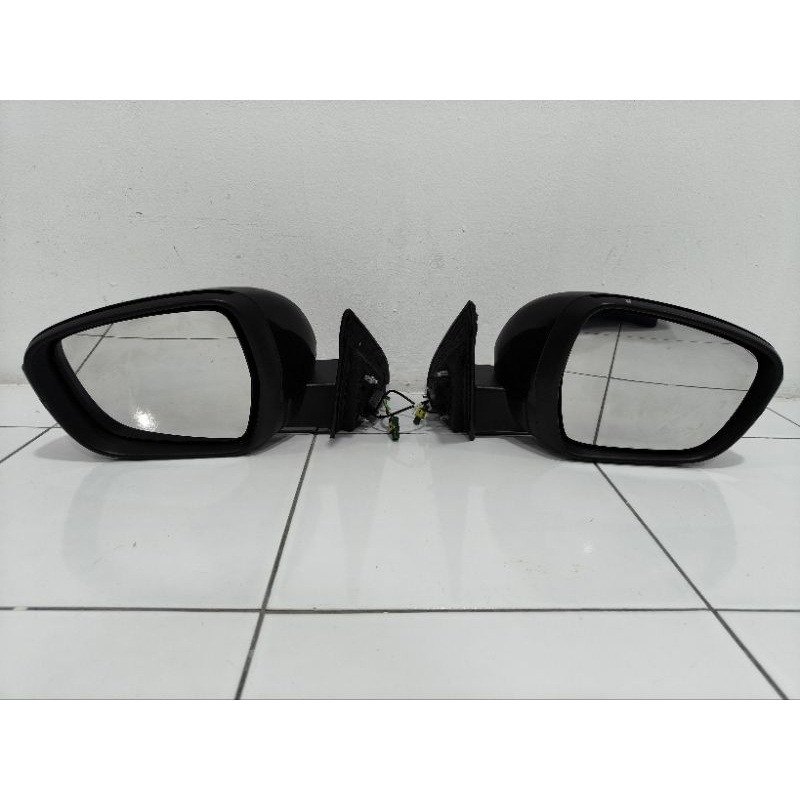 proton x70 side mirror (7pin) Shopee Malaysia