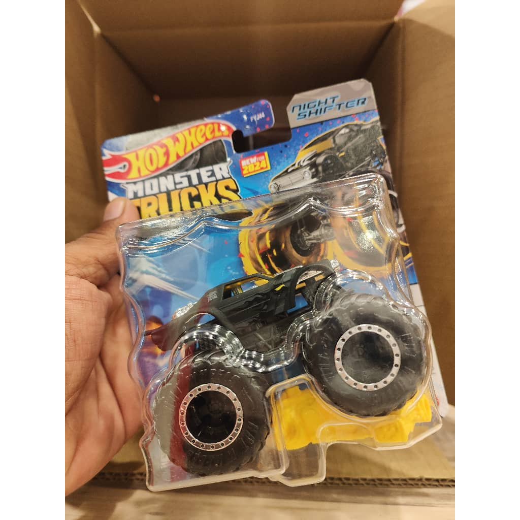 Hot Wheels Monster Truck 1/64 Night Shifter (HWMT BACK TO BASICS ...