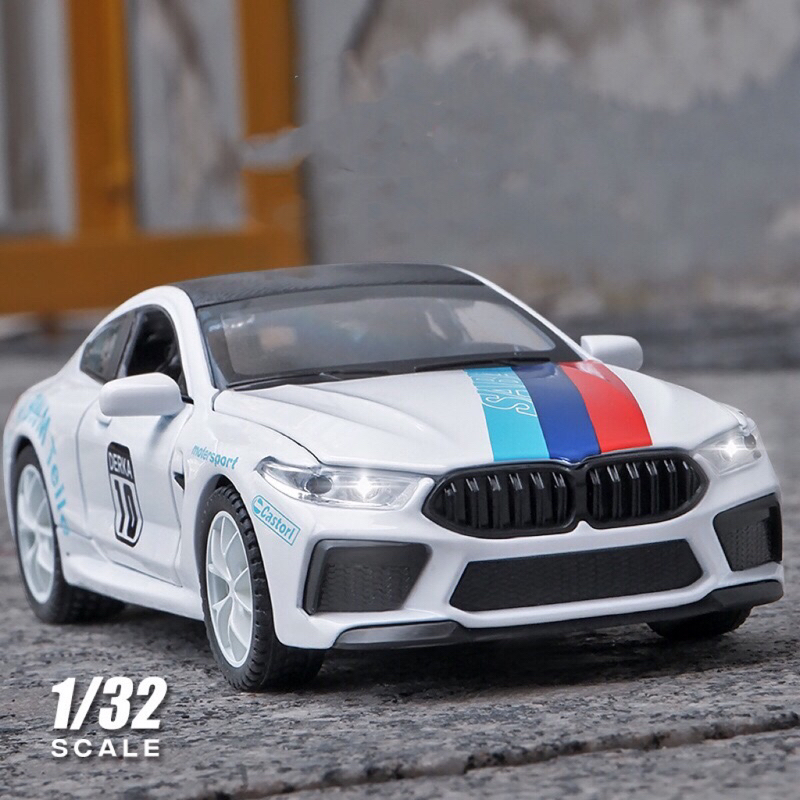 BMW M8 1:32 scale Diecast Model Car Toys with Acrylic Box | Shopee Malaysia