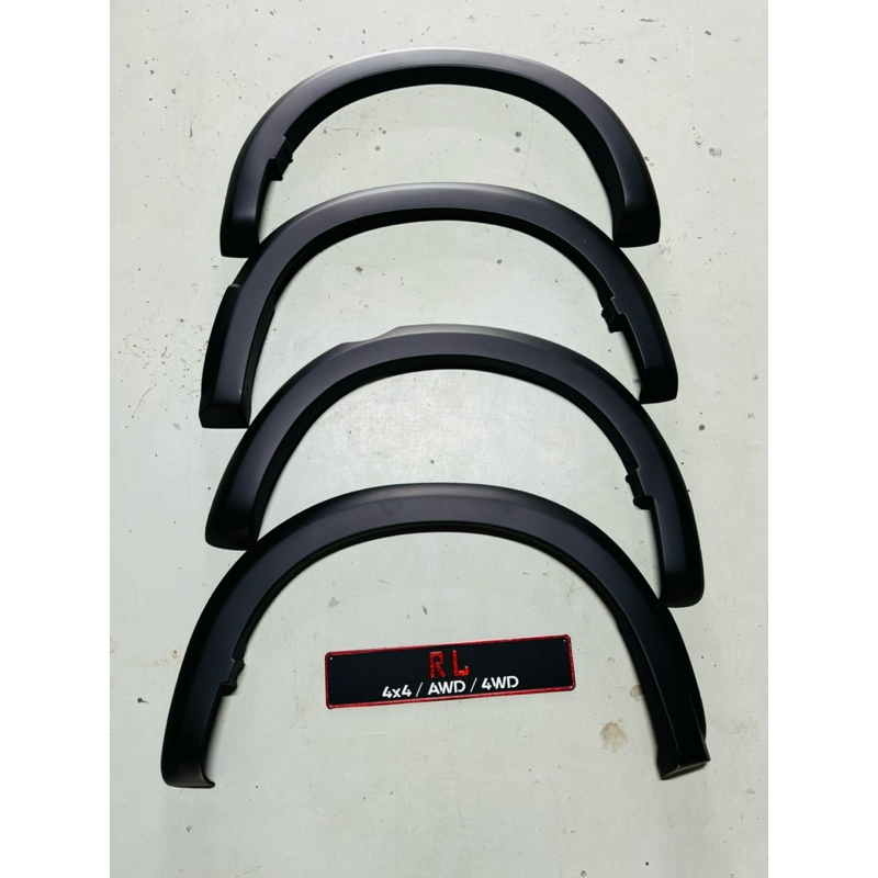 2015-2019 COLORADO CANYON PASSENGER FRONT FENDER BLACK LOWER