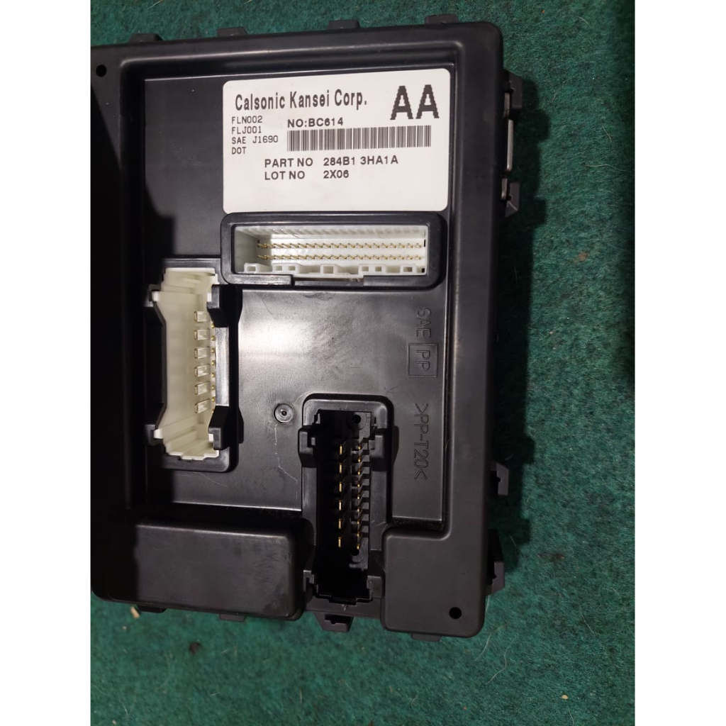 USED Nissan Almera N17 Inner Fuse Box ( AA ) | Shopee Malaysia
