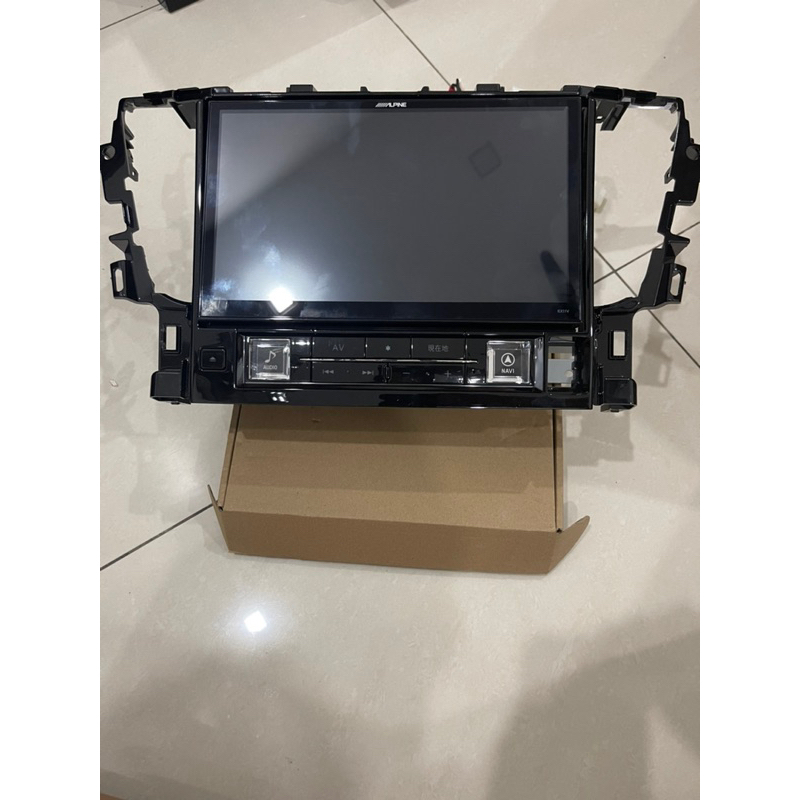 ALPINE EX11V 11 INCH DVD PLAYER MADE IN JAPAN GOOD SOUND DSP BIG SCREEN