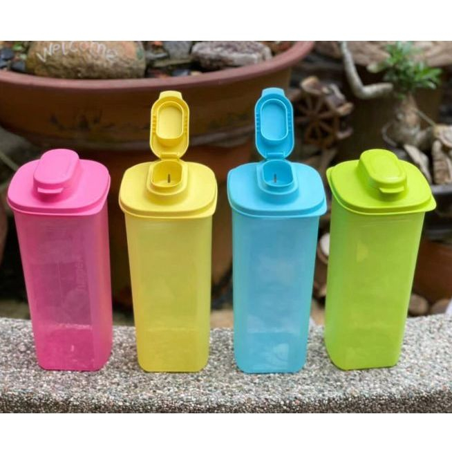 Tupperware Fridge Water Bottle 2L Botol Air Tumbler Water Tumbler ...