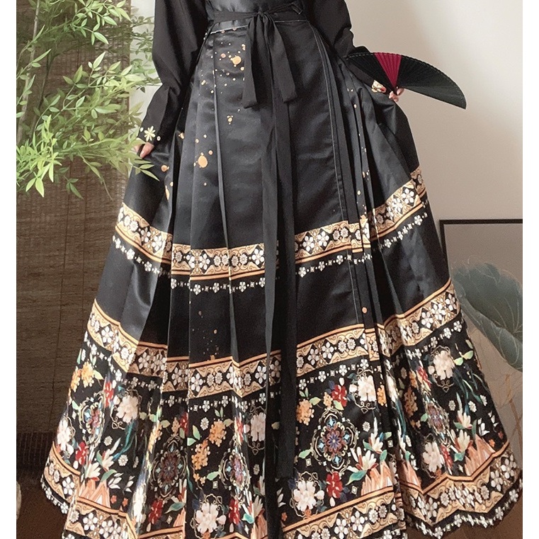 daidai (Ready Stock) Mamianqun Hanfu Cheongsam Baju Long Skirt Chinese Traditional Horse Face 马面