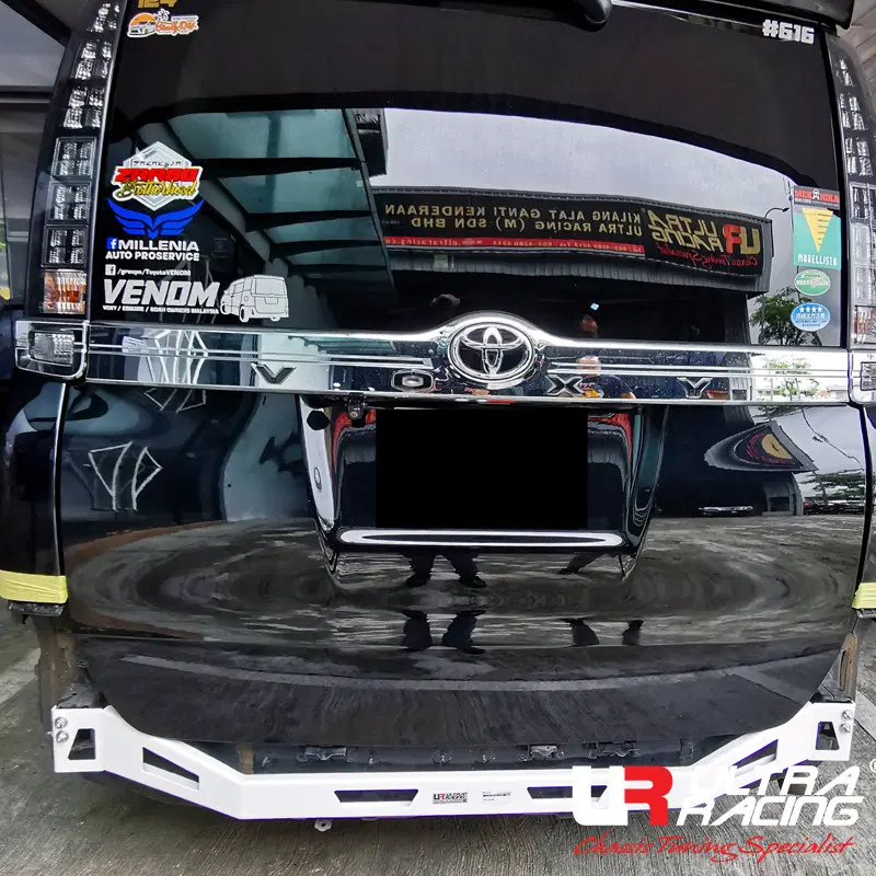 Toyota Voxy (R80) - Ultra Racing Rear Anti Collision Bar | Shopee Malaysia