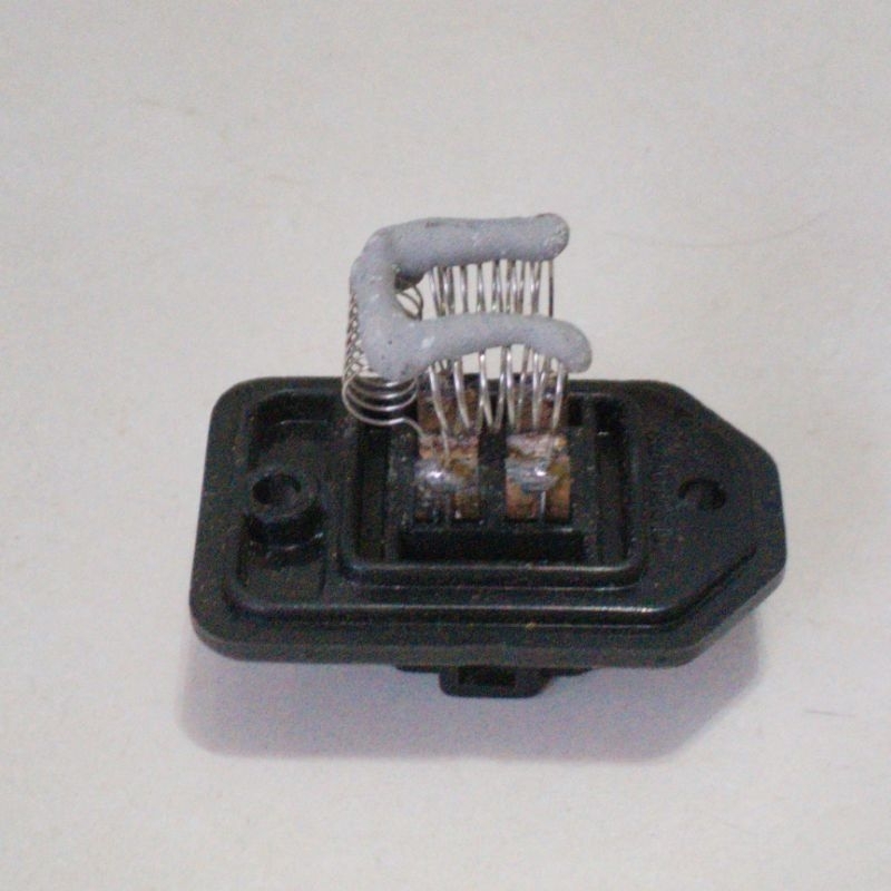 TOYOTA HILUX MIGHTY LN106 AIRCOND BLOWER RESISTOR Shopee Malaysia