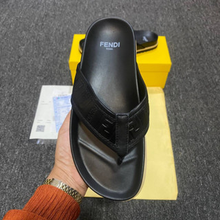 Fendi hot sale slippers men