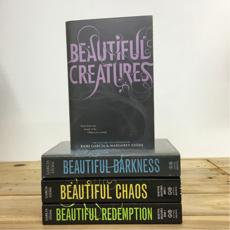 Kami Garcia & Margaret Stohl's Caster Chronicles / Beautiful Creatures