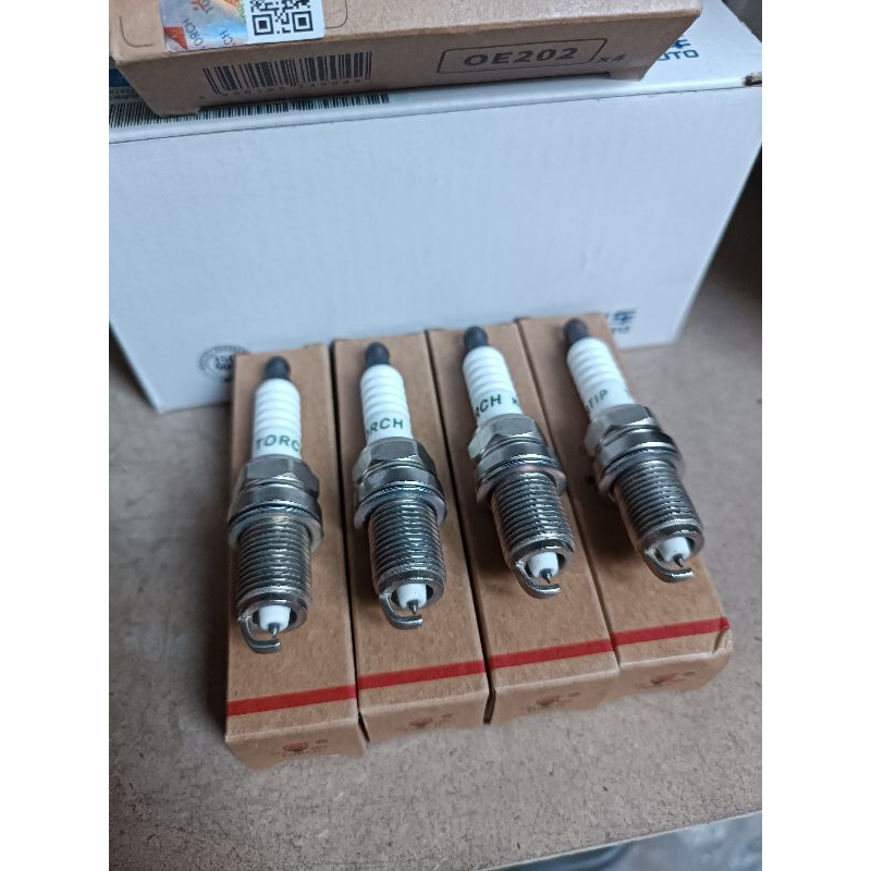 [READY STOCK] Original 100 TORCH Iridium Spark Plug SET For Proton X70