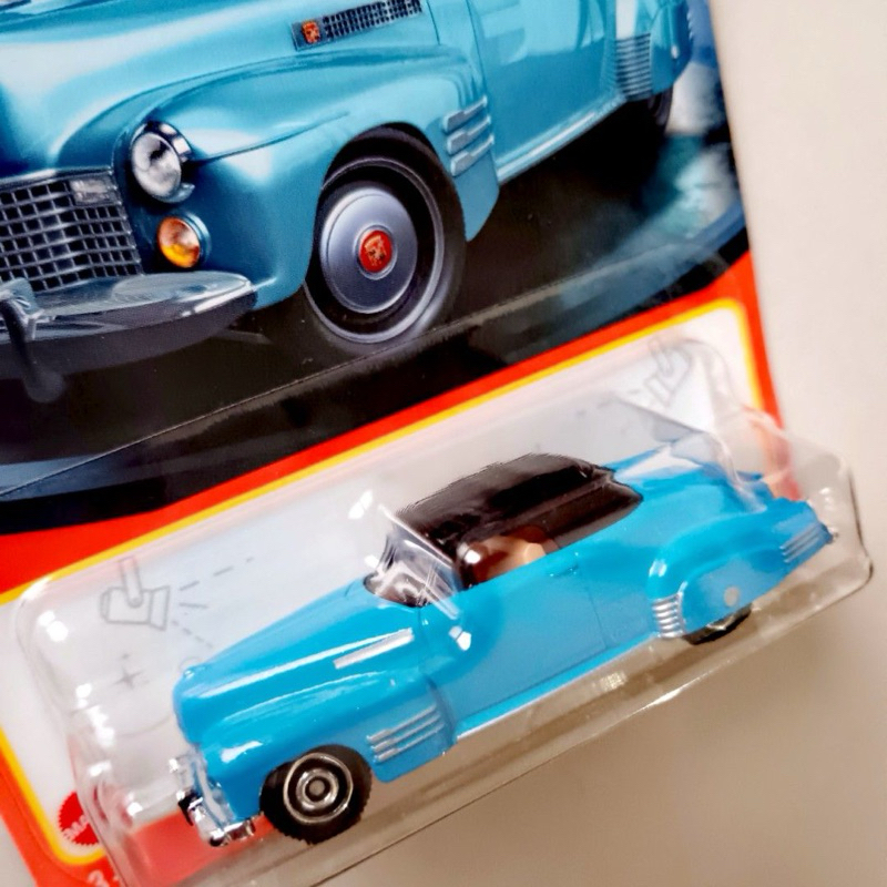 Matchbox 1941 Cadillac Series 62 Convertible Coupe - 1:64 Scale Die-Cast Metal Car (Blue) - View #3
