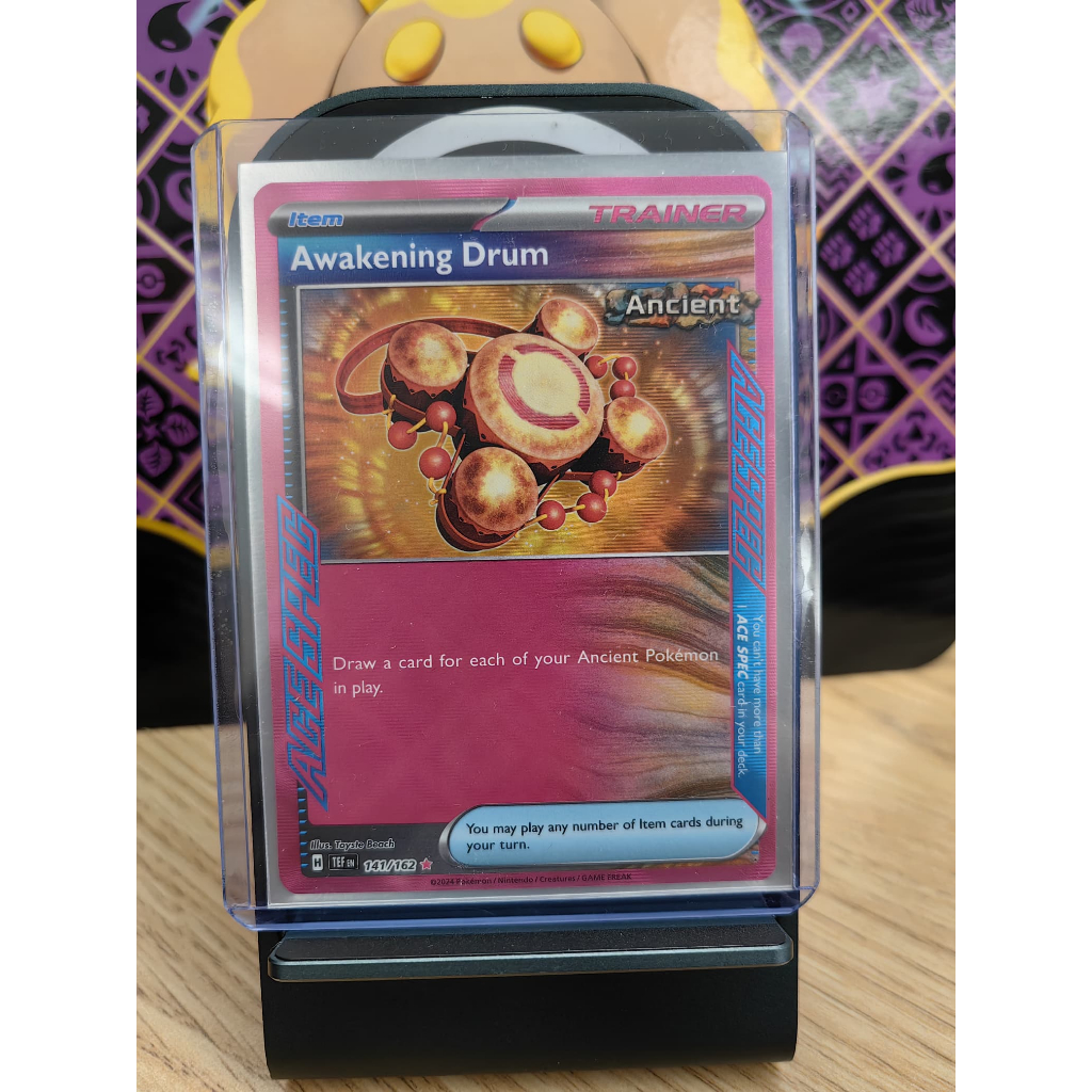 steve aoki pokemon cards Tambour Éveil (Awakening Drum) 141/162 Ancient Ace Spec Trainer Holo -  Myboost X Écarlate et Violet 5 main image 1