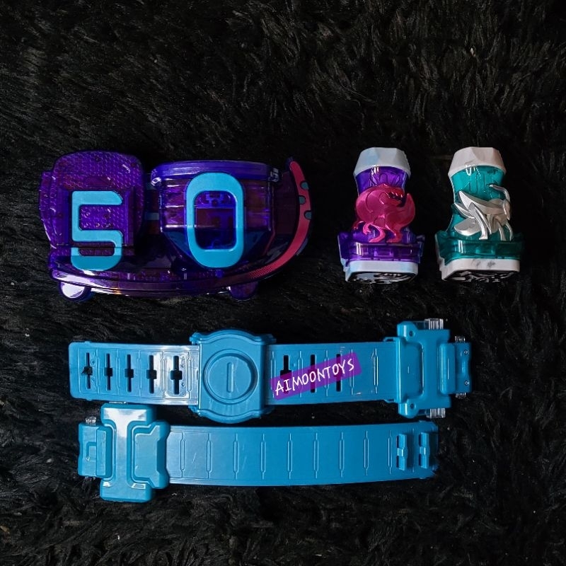 SET DX Revice Driver + 2 DX Vi Stamp Vistamp Kamen Rider Revi Vice ...