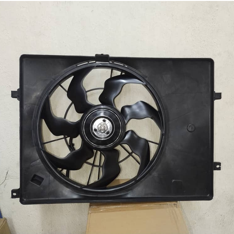 KIA SORENTO UM 16-20Y RADIATOR COOLING FAN MOTOR FAN SHROUD HOUSING ...