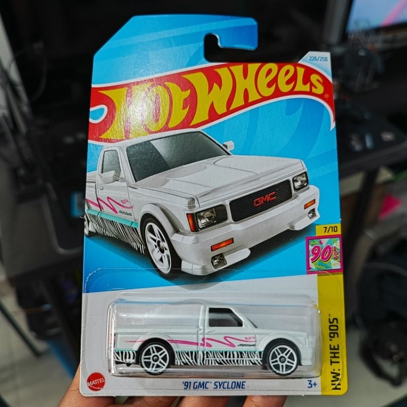 Hot Wheels '91 GMC Syclone (White) | Shopee Malaysia