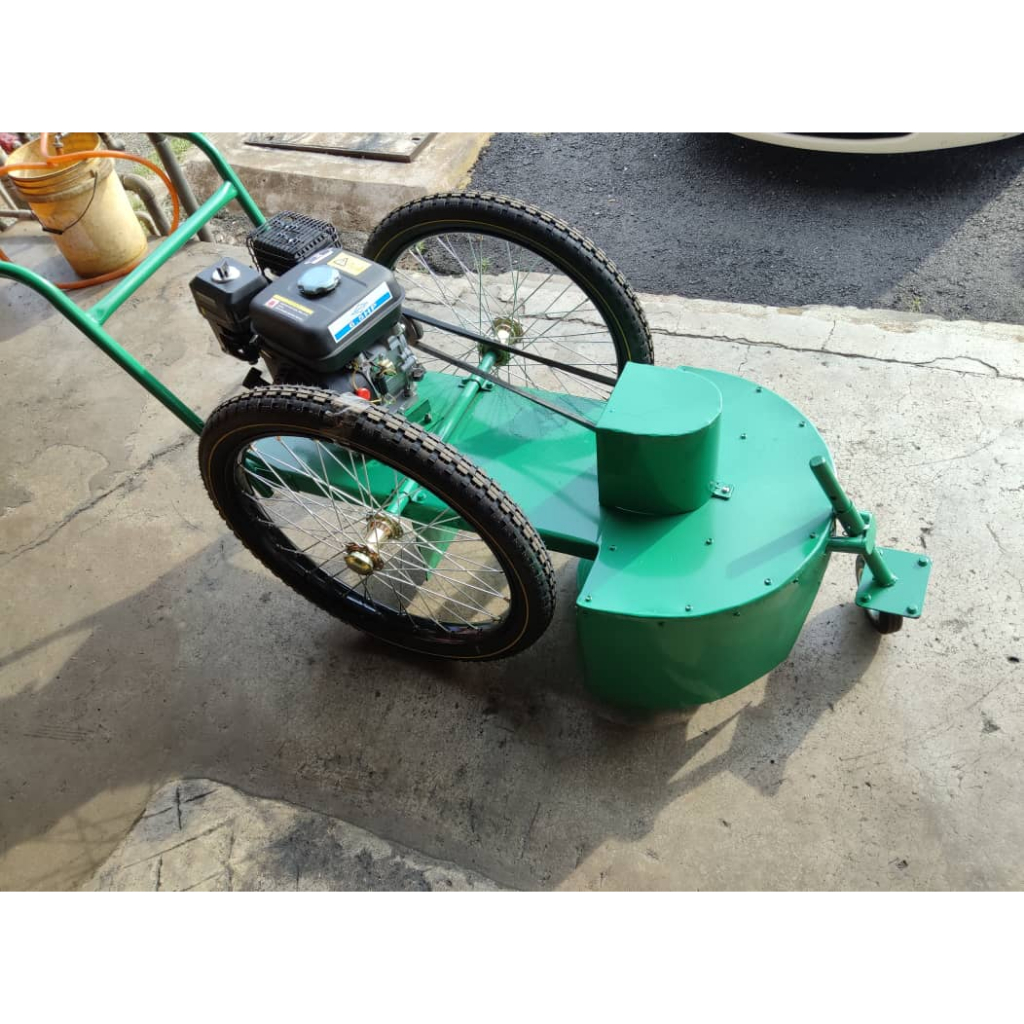 Lawn mover Bicycle Type / Mesin Rumput / Brush Cutter C/W Petrol Engine ...