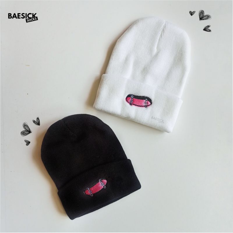 Cat in the hat supreme beanie online