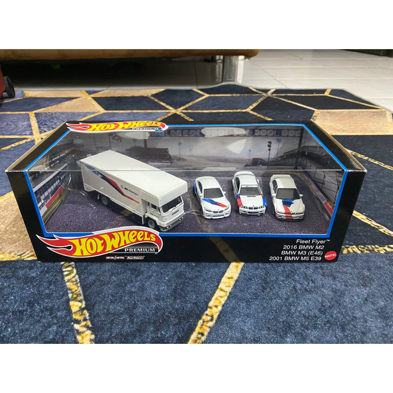 Hot Wheels BMW Fleet Flyers Box Set Shopee Malaysia
