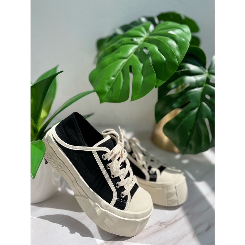 Canvas Platform Sneakers With Two Ways of Wearing Shopee Malaysia