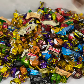 ASSORTED Mix Max Chocolate_UAE Dubai CHOCOLATES/COKLAT Dubai /MIX ...