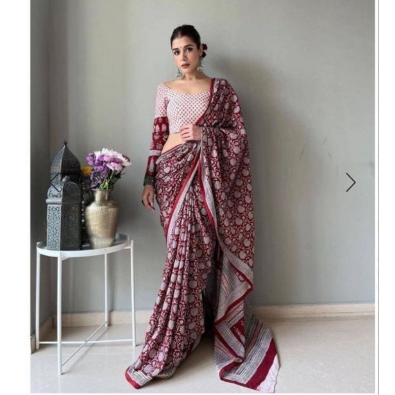 Ivory 1 min saree with fully stitched blouse