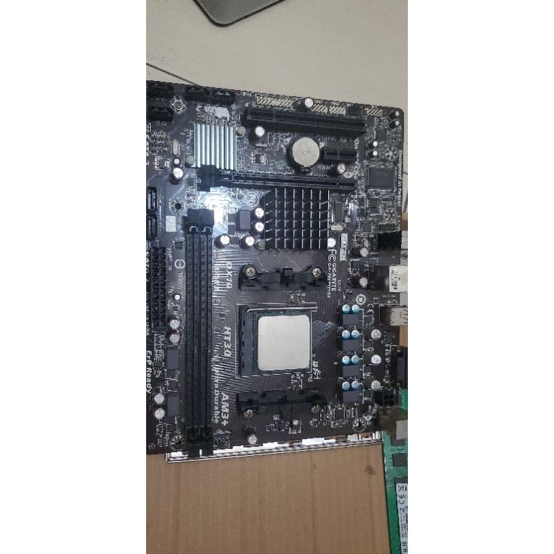 GIGABYTE GA78LMTS2 Desktop Motherboard 760G Socket AM3/AM3+ DDR3 16G