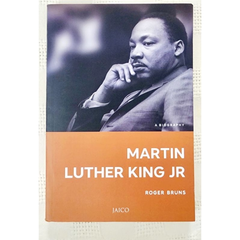 MBH | MARTIN LUTHER KING JR.: A BIOGRAPHY by Roger Bruns (Biography ...