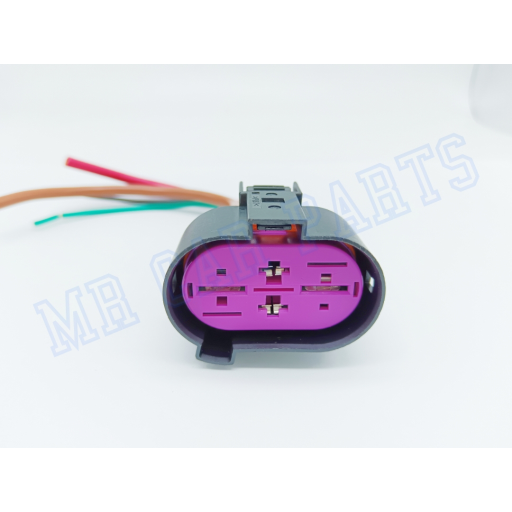 VOLKSWAGEN / AUDI FAN MOTOR SOCKET 4 PIN | Shopee Malaysia