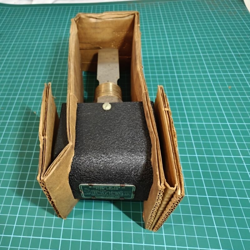 McDonnell & Miller FS4-3 150PSI, Interruttore Di Flusso Per Acqua E Reflui, Nuovo, Valvola A Solenoide
