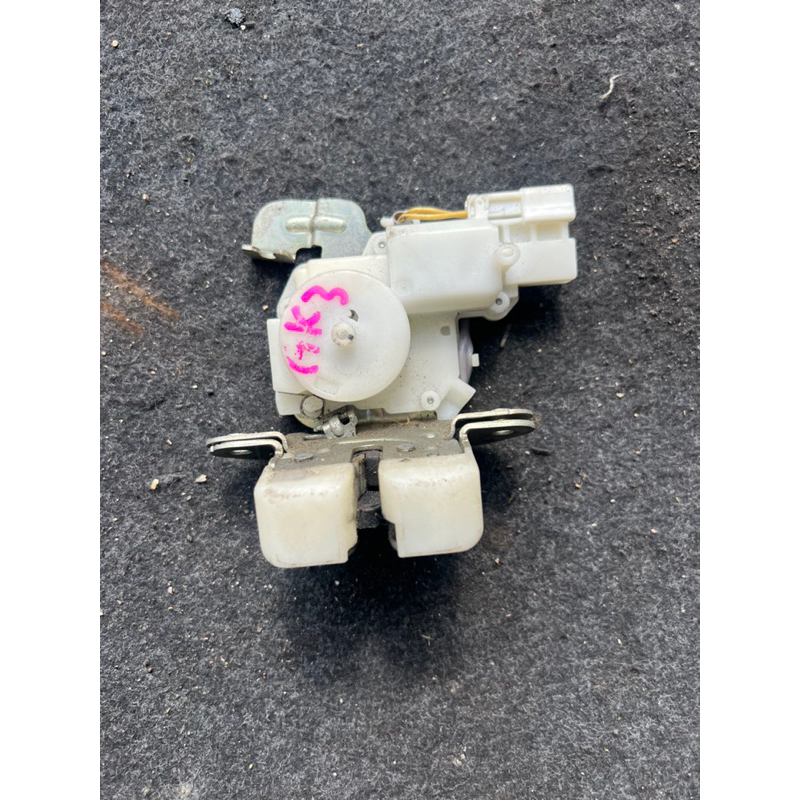 JAZZ GK REAR BONNET LOCK USED JAPAN | Shopee Malaysia