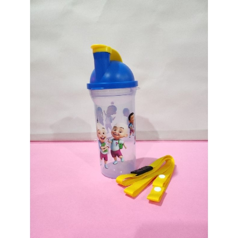 TUPPERWARE Upin Ipin Family Tumbler with Strap 400ml(1) | Shopee Malaysia