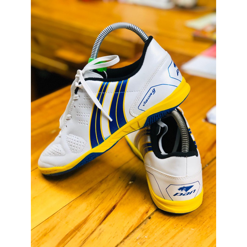 Kasut futsal pan hotsell