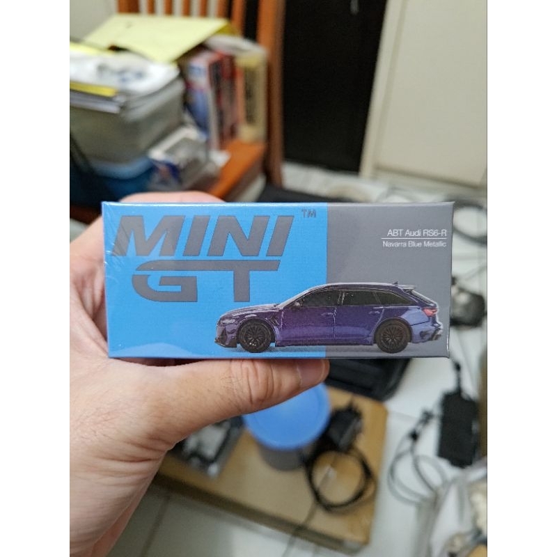 Modellino In Miniatura Audi RS6 1/64 Mini GT Avant Metallico Nero Mit - Foto 4