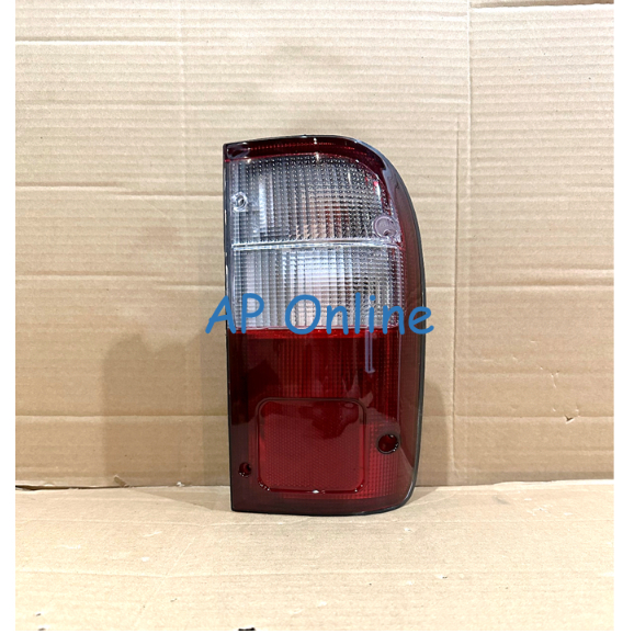 Toyota Hilux Ln166 Ln167 Sr Turbo 1998-2005 Tail Lamp / Lampu Belakang ...