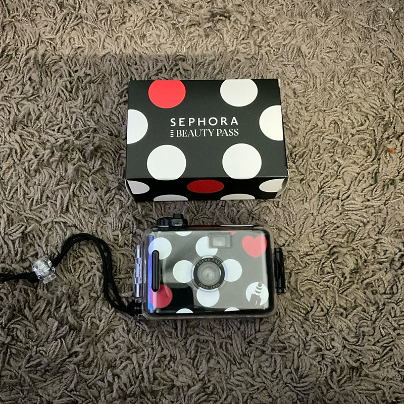 SEPHORA Beauty Pass Exclusive Disposable Waterproof 28mm Film Camera