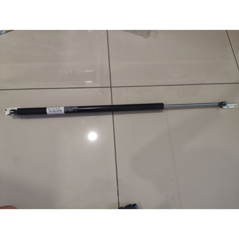 ORIGINAL Toyota Hiace LH112 / LH113 Low / High Roof Rear Door Damper ...