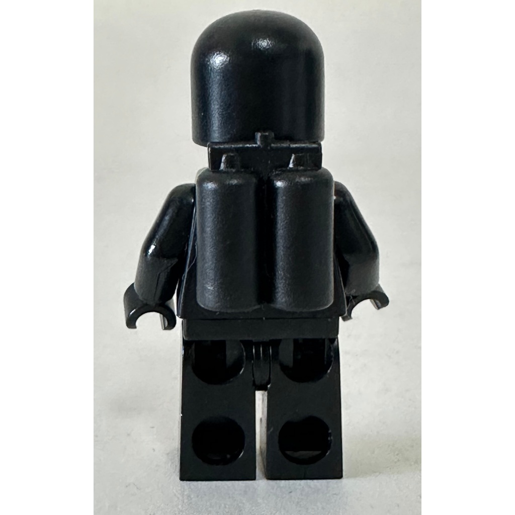 Lego black astronaut hotsell