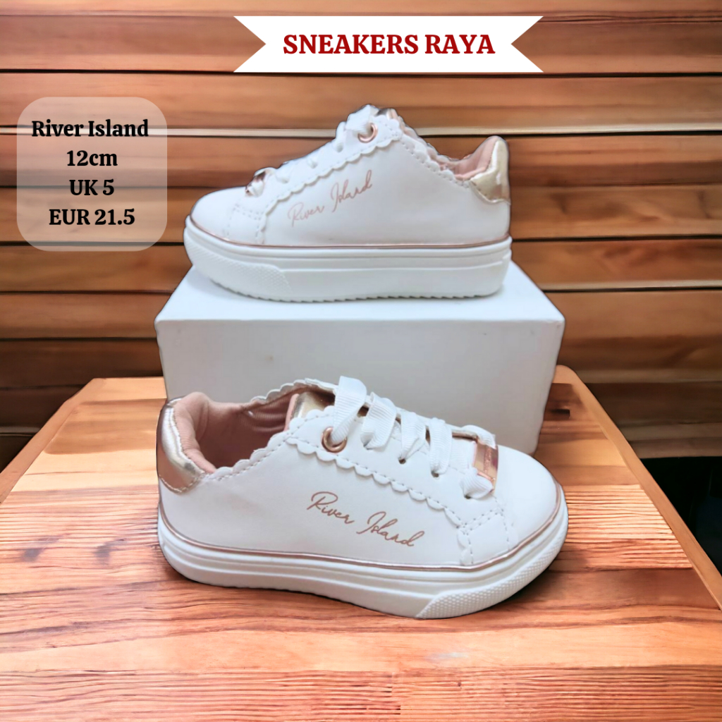 River island kid shoes store