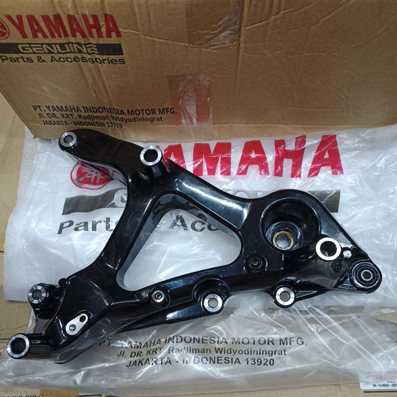 XMAX 250 SWING ARM XMAX300 REAR ARM ORIGINAL YAMAHA | Shopee Malaysia