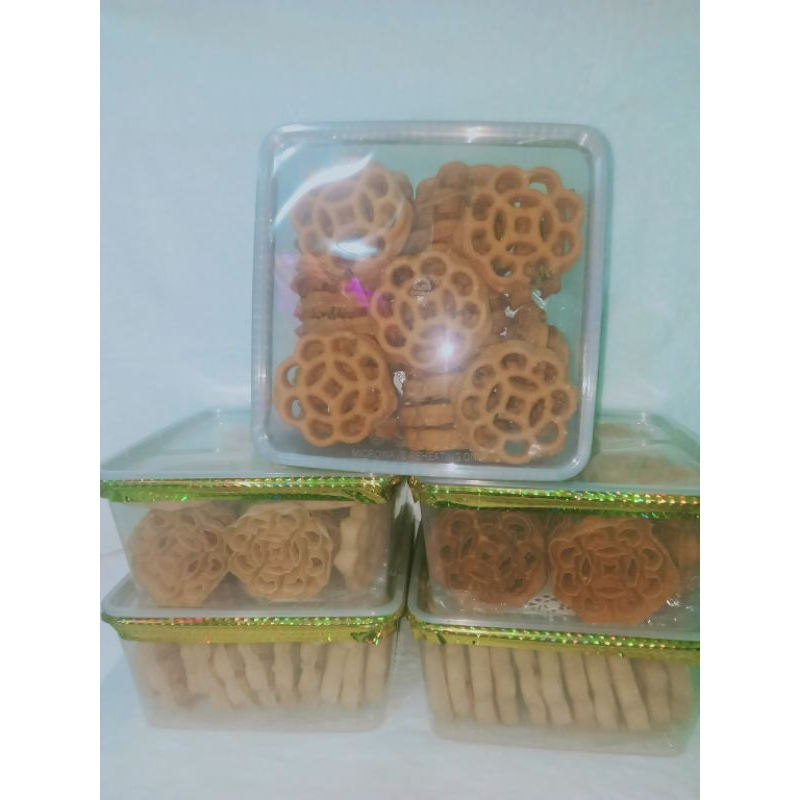 Kuih Loyang/Ros/Goyang ( Manis/pedas/ Homemade halal | Shopee Malaysia