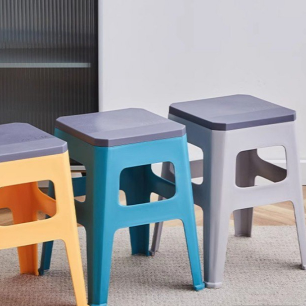 Leitmotiv Tabouret Cherish PP Soft Blue - Siège Design Polyvalent Et Portable En Bleu Doux