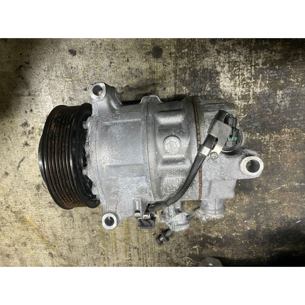 Mercedes W205 Original Aircond Compressor Pump/ Air Conditioning