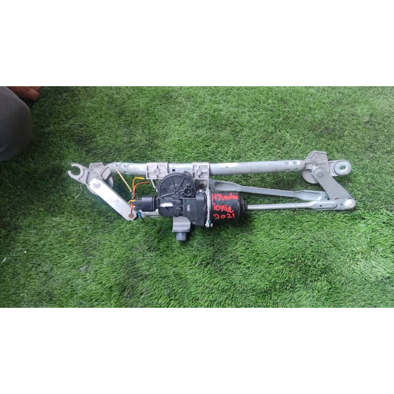 Hyundai ioniq wiper motor & link Shopee Malaysia
