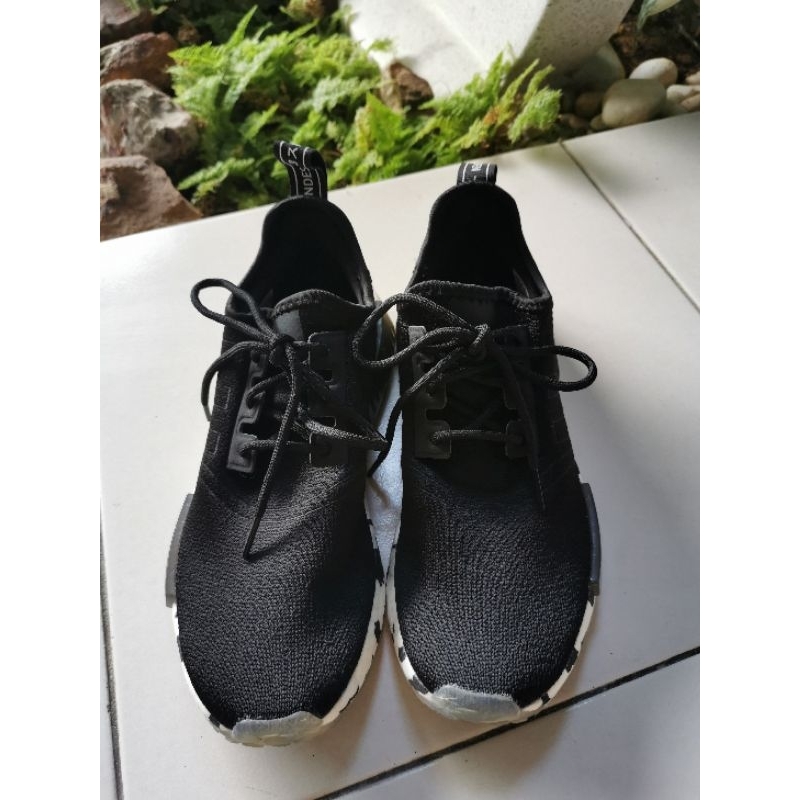 Preloved 100% Authentic Adidas NMD R1 | Shopee Malaysia